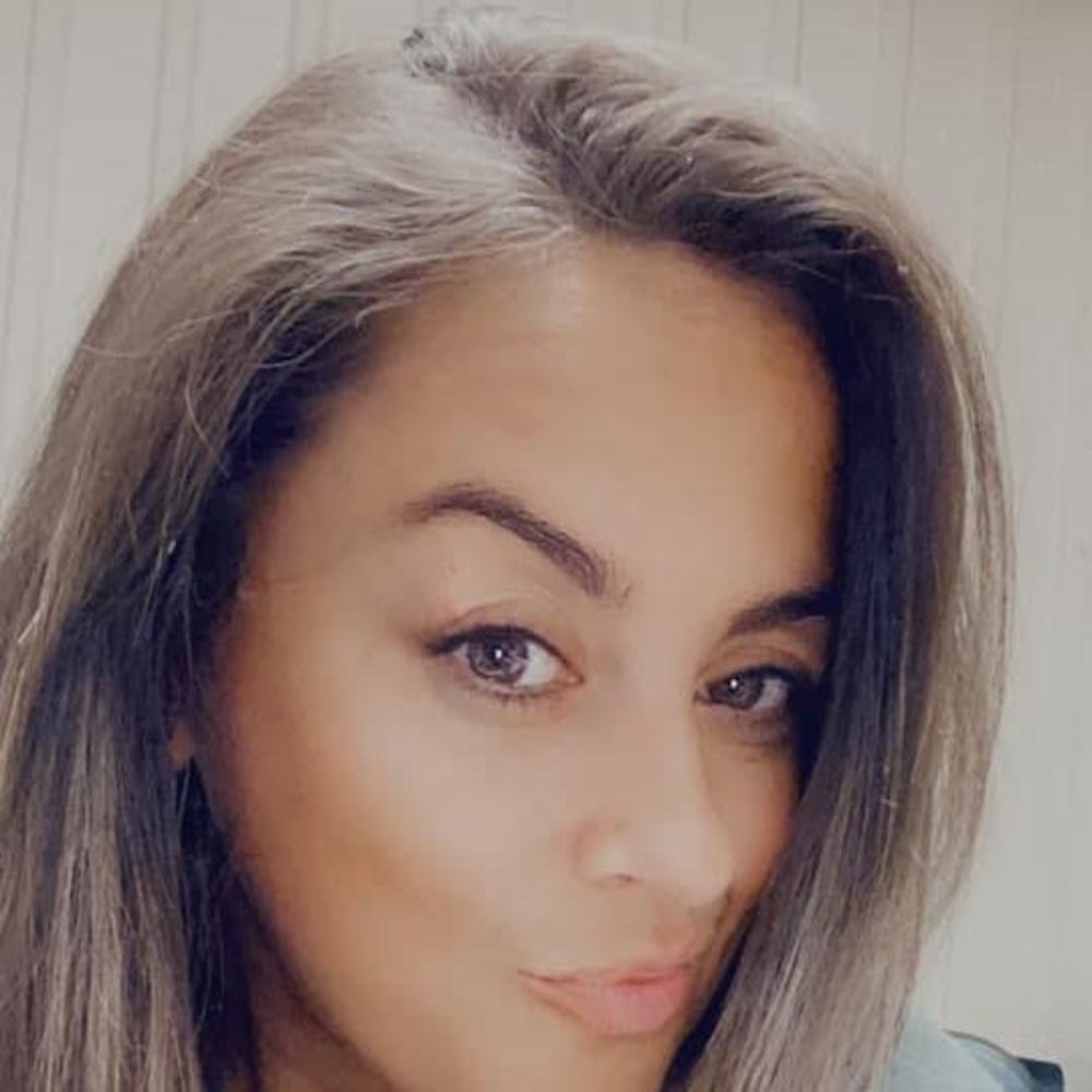 Meet your Posher, Kim